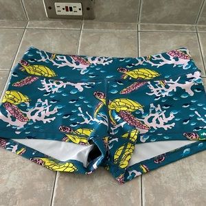 WodBottom Turtle shorts